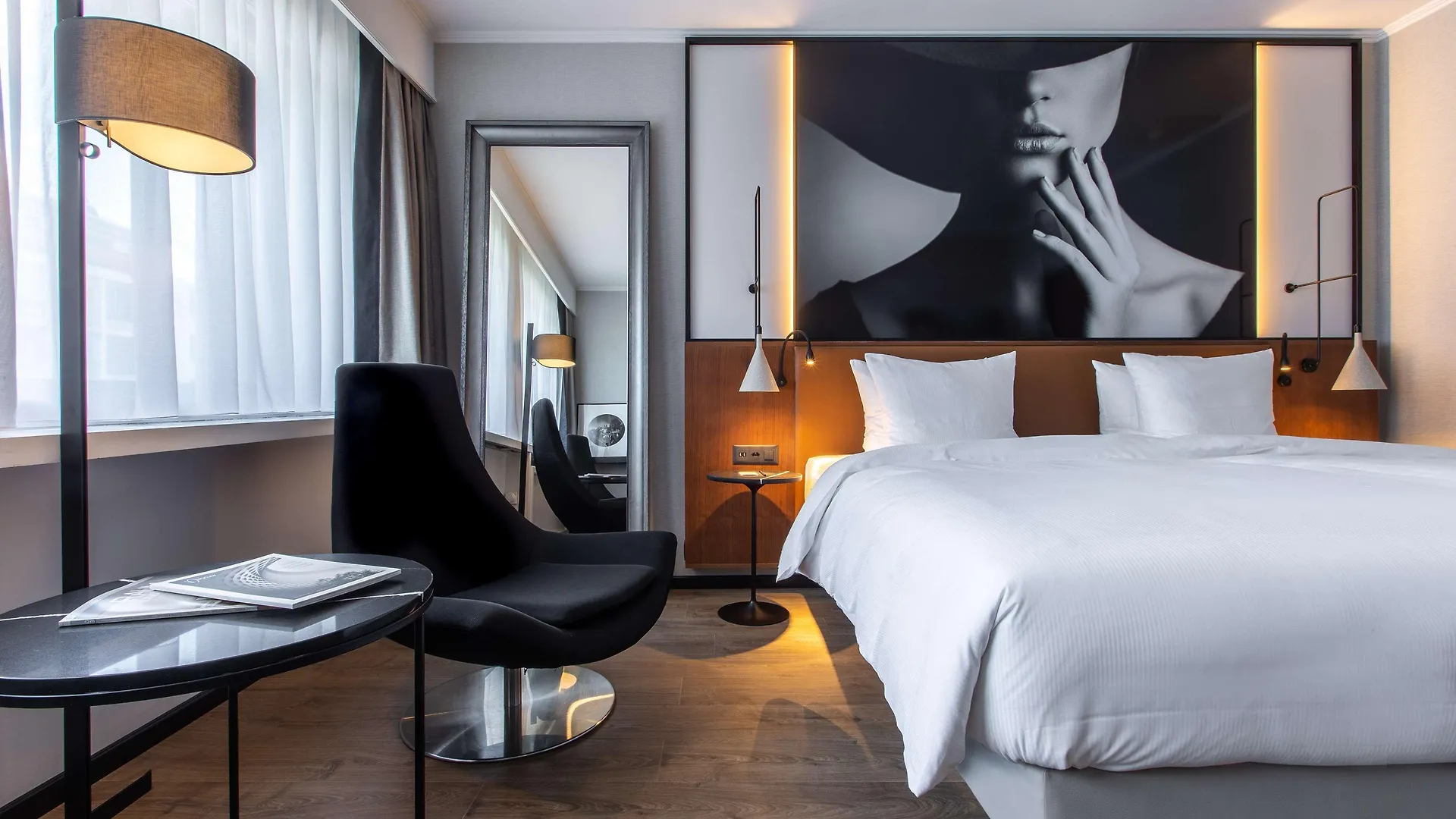 Radisson Blu, Basel Hotel