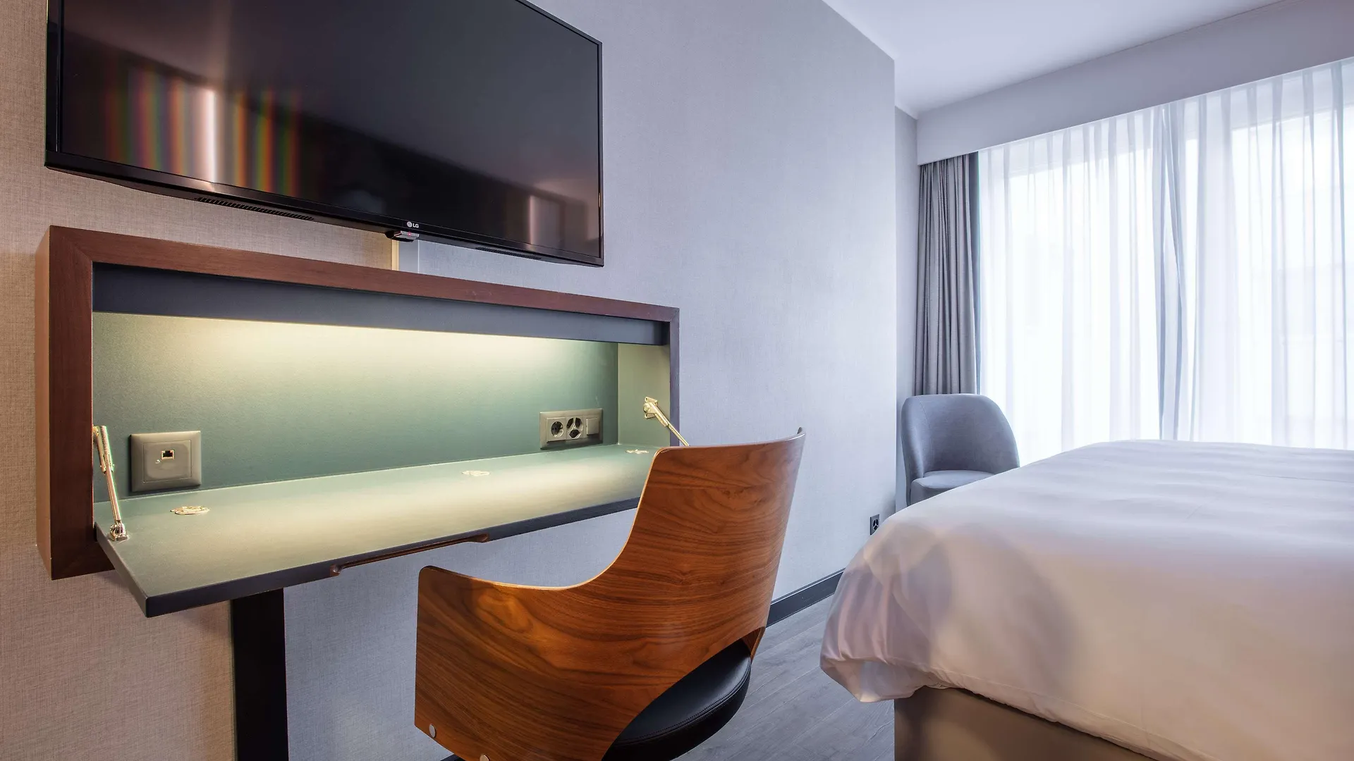 Radisson Blu, Basel Hotel