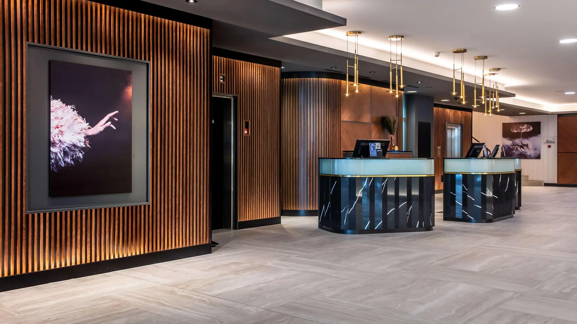 Radisson Blu, Basel Hotel