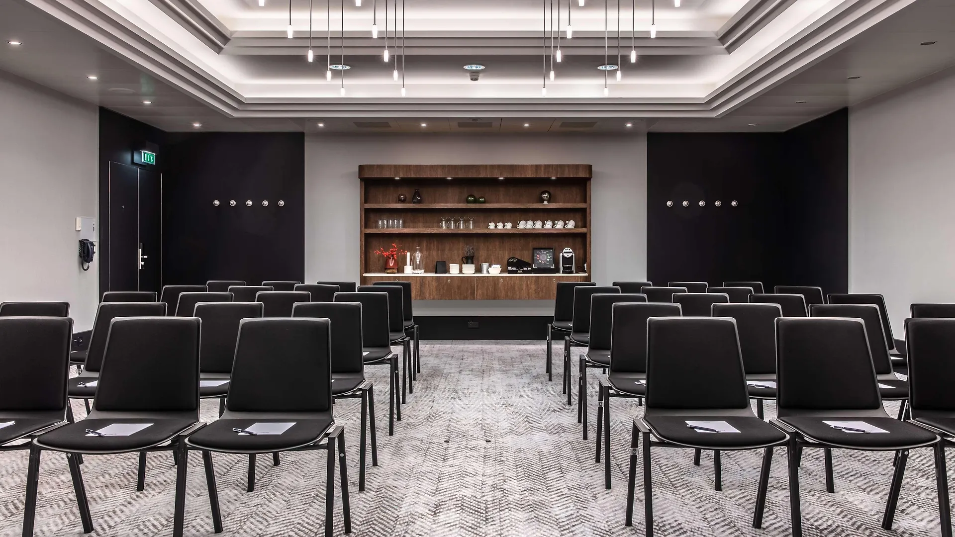 Radisson Blu, Basel Hotel