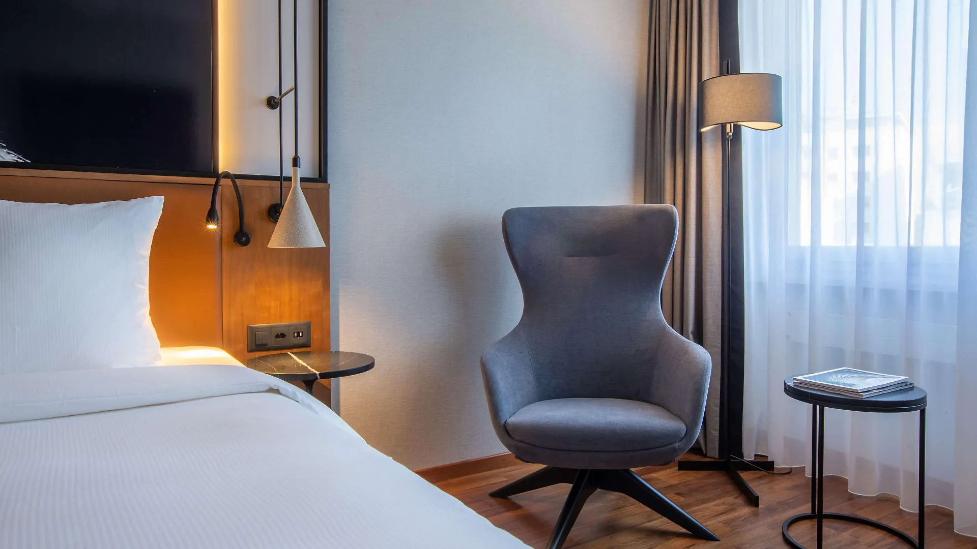 Radisson Blu, Basel Hotel 4*,